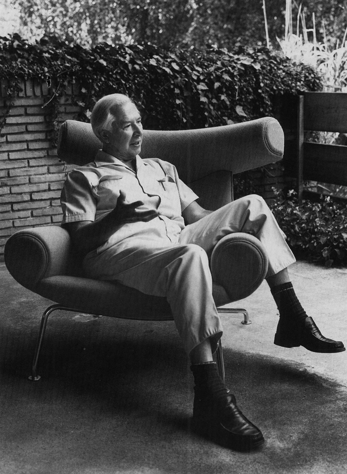 ハンスJ.ウェグナーの写真