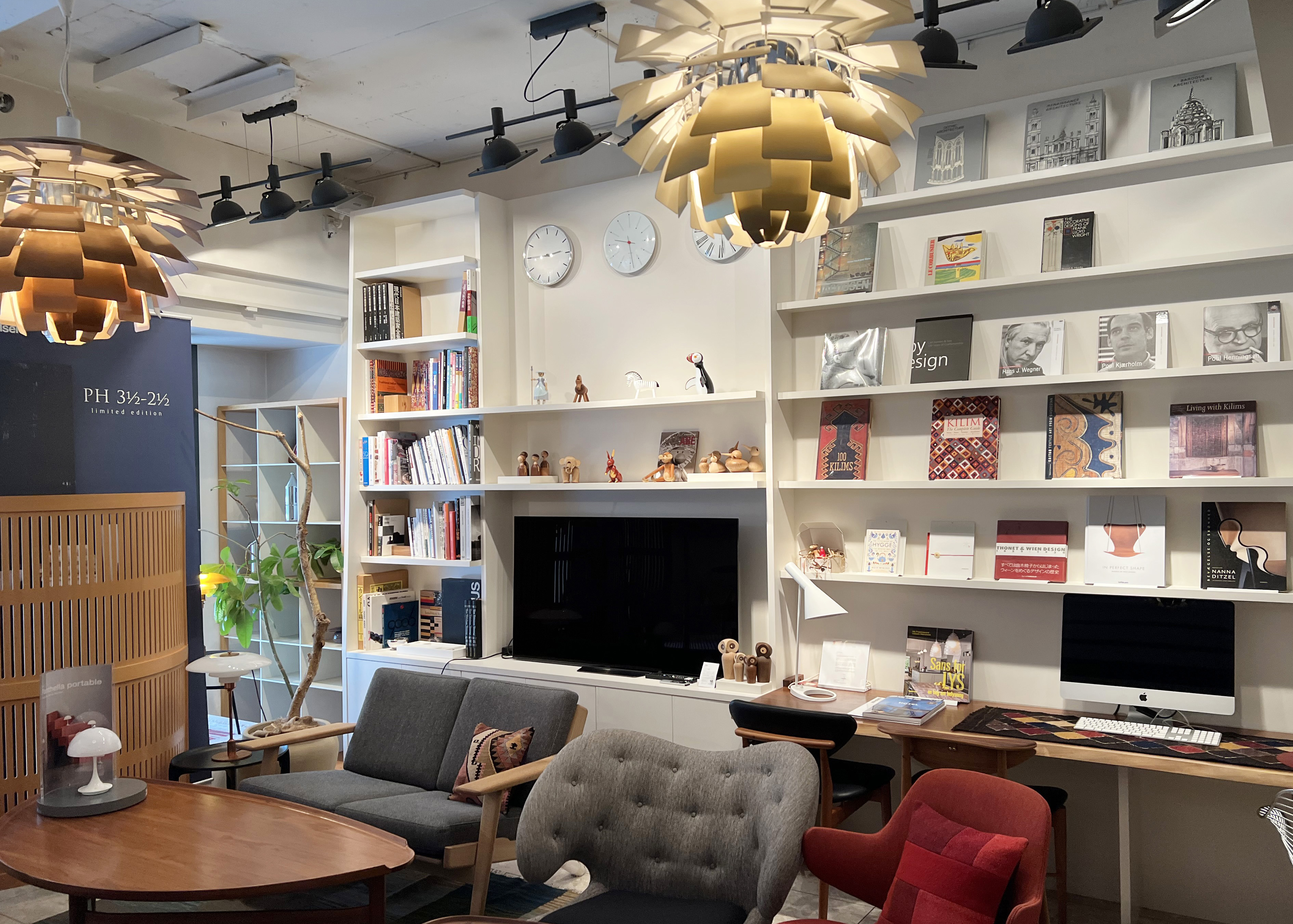 ロゴバ大阪店ショールムの店内写真