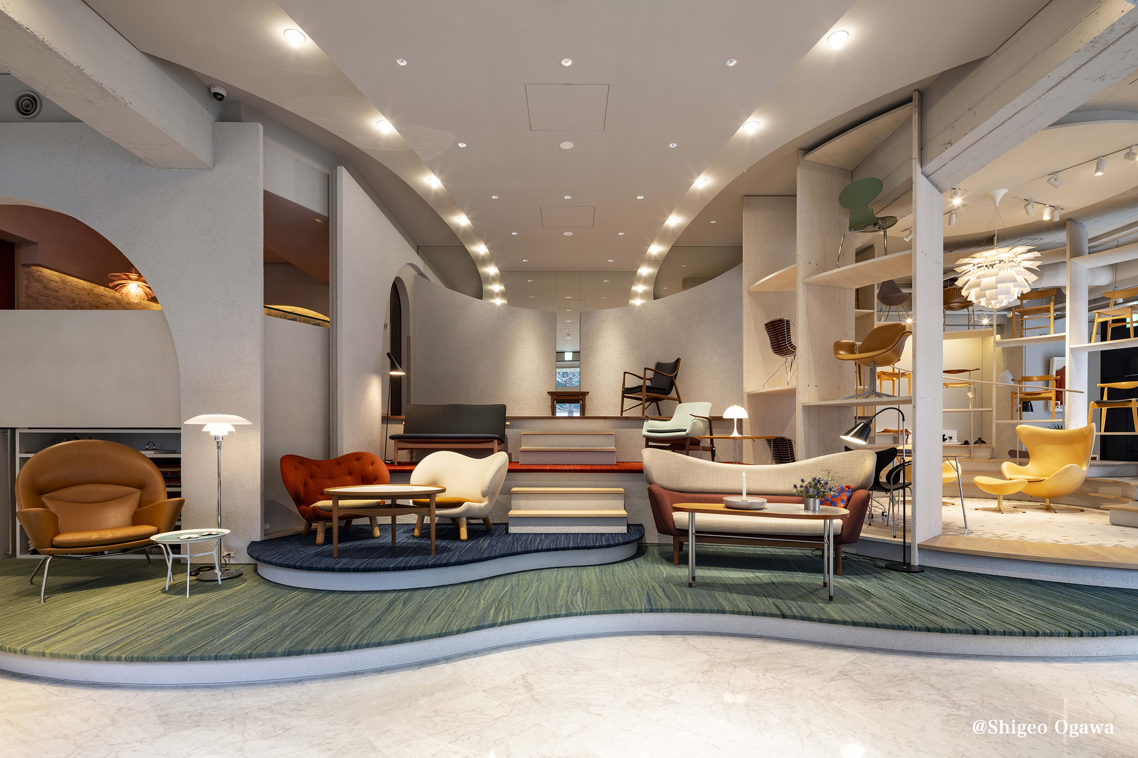 ロゴバ東京店の展示風景の写真